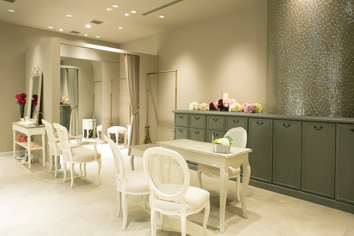 パレスホテル東京店