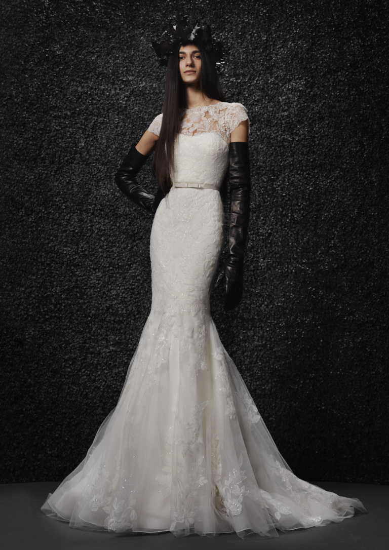 VERA WANG BRIDE<br />
MIREILLE<br />
<br />
￥539,000（税込）<br />
<br />
※ ｸﾞﾛｰﾌﾞ／ｳｴｽﾄﾘﾎﾞﾝ<br />
      (参考商品)<br />
