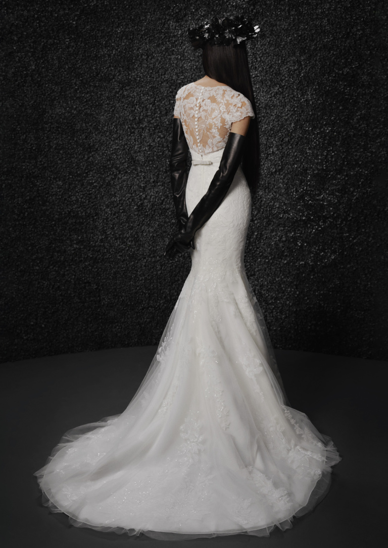 VERA WANG BRIDE<br />
MIREILLE