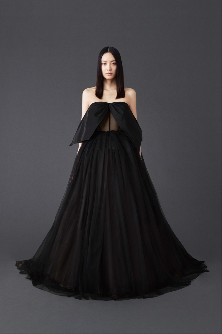 HERMIA<br />
<br />
￥1,353,000（税込）